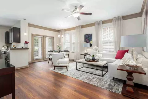 10015 Madison Square Pl, Charlotte, NC 28216 photo 5