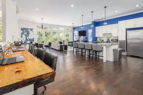 10015 Madison Square Pl, Charlotte, NC 28216 photo 15