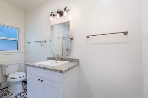 1313 Buena Vista St, Ventura, CA 93001 photo 7