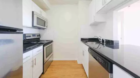 77 Park Ave, Hoboken, NJ 07030 photo 7