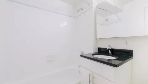 77 Park Ave, Hoboken, NJ 07030 photo 5