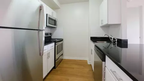 77 Park Ave, Hoboken, NJ 07030 photo 14