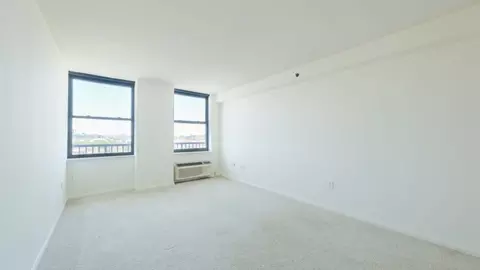 77 Park Ave, Hoboken, NJ 07030 photo 3