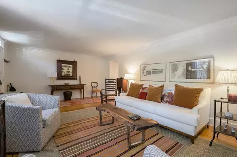 1425 P St NW, Washington, DC 20005 photo 6