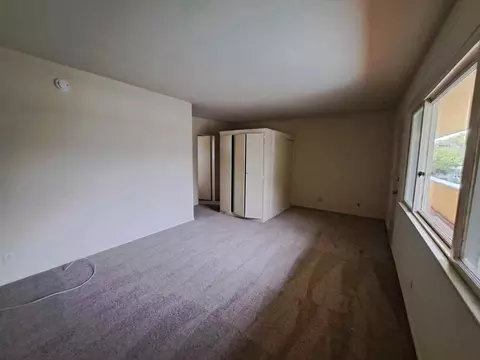 301 N Hollywood Way, Burbank, CA 91505