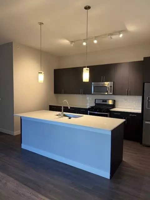 15 Parkway North Blvd, Deerfield, IL 60015