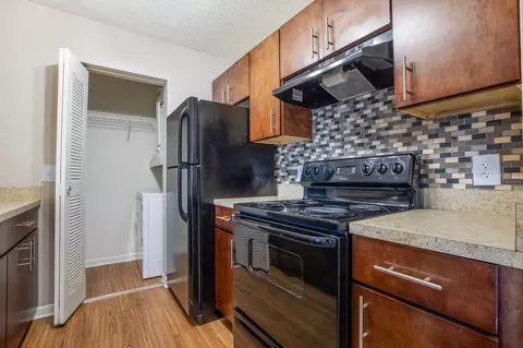 2801 NW 91st Ave, Coral Springs, FL 33065