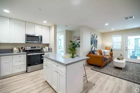2531 W Rumble Rd, Modesto, CA 95350