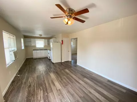 5408 Market St, Houston, TX 77020