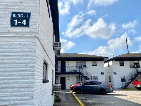 5408 Market St, Houston, TX 77020