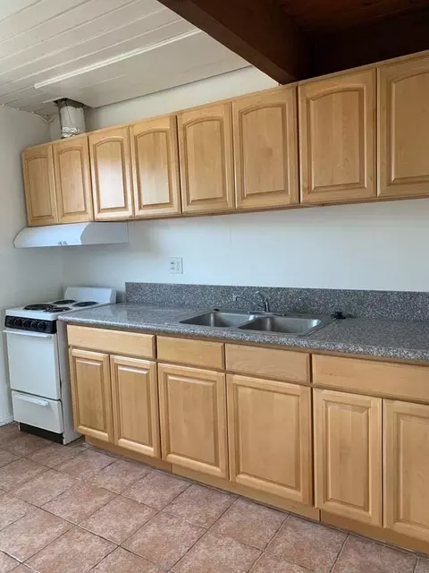 1765 Locust Ave, Long Beach, CA 90813 photo 2