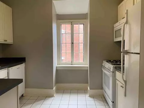 128 Gibbs St, Rochester, NY 14605