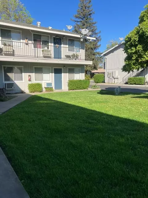 404 W Cross St, Woodland, CA 95695