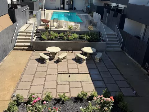 17340 Burbank Blvd, Encino, CA 91316 photo 11