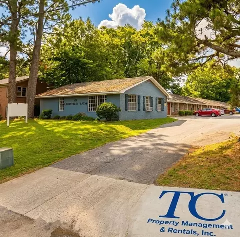 570 Lambuth Blvd, Jackson, TN 38301
