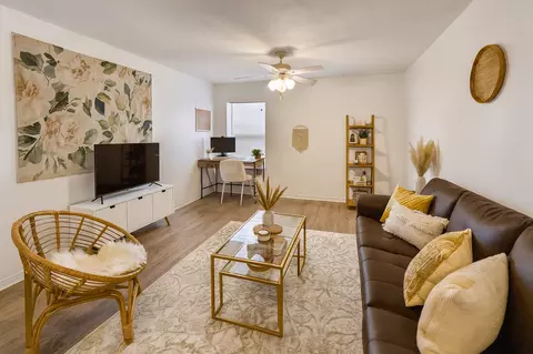 1924 W Pensacola St, Tallahassee, FL 32304