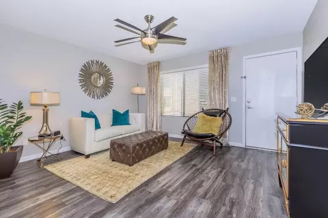 4127 E Indian School Rd, Phoenix, AZ 85018 photo 4
