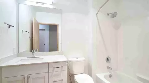 810 12th Ave, Seattle, WA 98122 photo 32