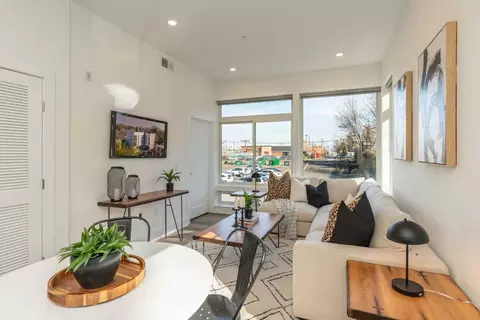 5545 Pulaski Ave, Philadelphia, PA 19144