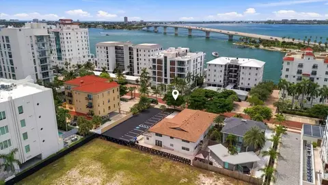 171 Golden Gate Pt, Sarasota, FL 34236