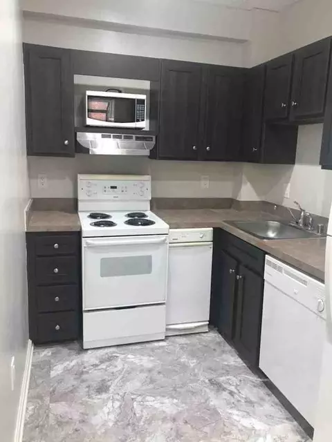 3707 Woodley Rd NW, Washington, DC 20016