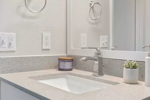 5038 N 55th Ave, Glendale, AZ 85301 photo 18
