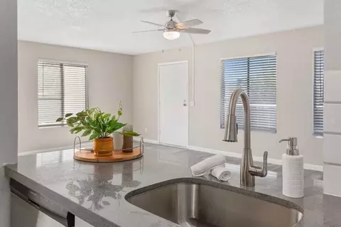 5038 N 55th Ave, Glendale, AZ 85301 photo 22