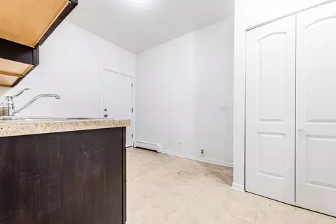 5556 W Jackson Blvd, Chicago, IL 60644 photo 2