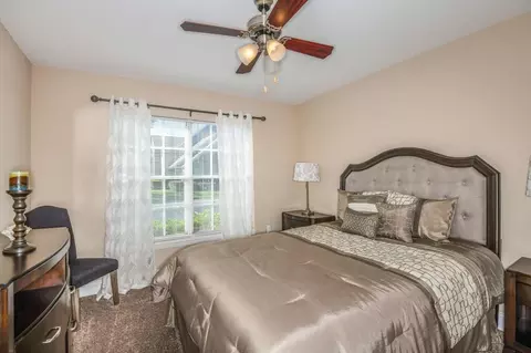 3453 Timber Run Dr, Bloomingdale, FL 33596 photo 11