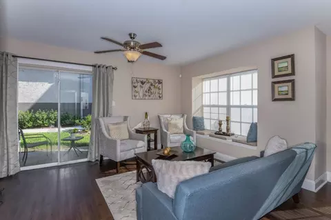 3453 Timber Run Dr, Bloomingdale, FL 33596 photo 8