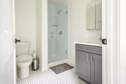 1407 W 15th St, Chicago, IL 60608 photo 10