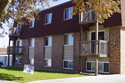 304 S Conklin Ave, Sioux Falls, SD 57103