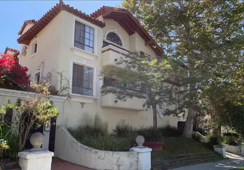 5452 Alvern Cir, Los Angeles, CA 90045