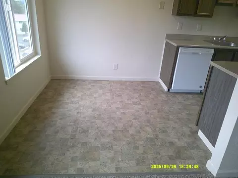 1253 Royvonne Ave SE, Salem, OR 97302