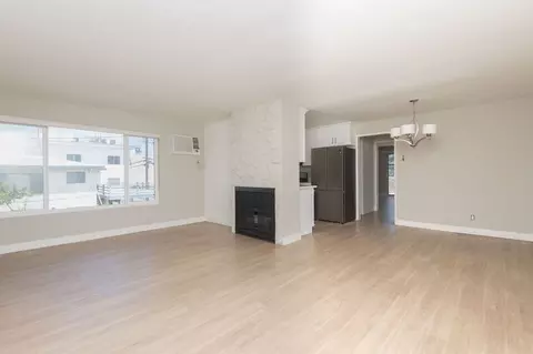 3646 Mentone Ave, Los Angeles, CA 90034
