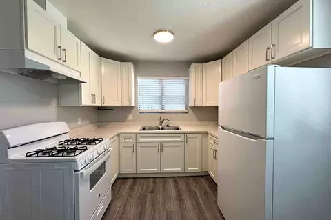 831 W Swain Rd, Lincoln Village, CA 95207