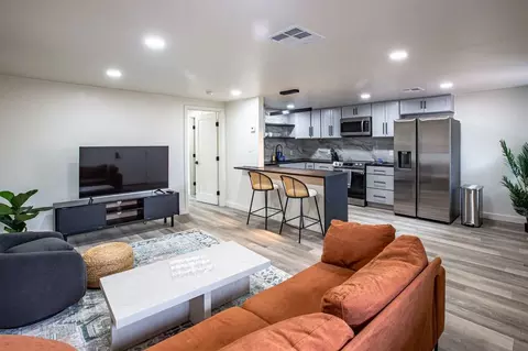 1115 S College Ave, Tulsa, OK 74104