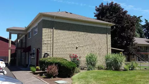 13590 SW Electric St, Beaverton, OR 97005