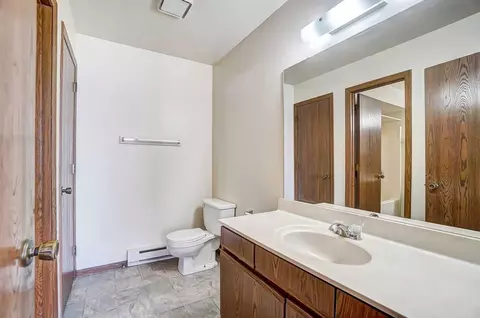724 S College Dr, Bowling Green, OH 43402 photo 9