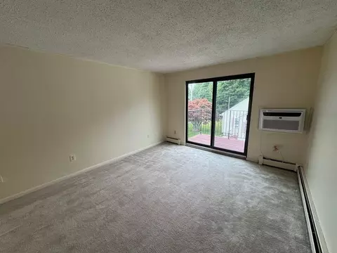 4 Washington St, Methuen, MA 01844