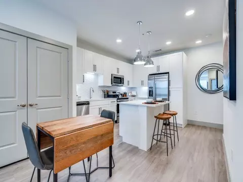 17501 Dallas Pkwy, Dallas, TX 75287 photo 11