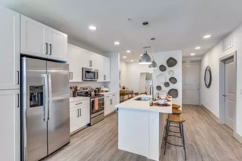 17501 Dallas Pkwy, Dallas, TX 75287 photo 6