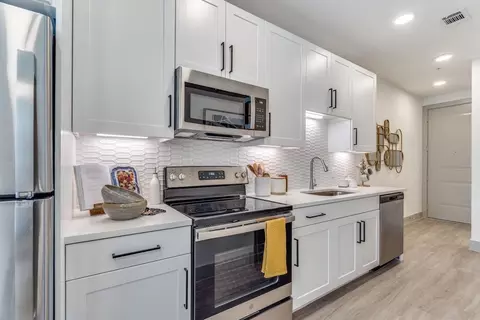 17501 Dallas Pkwy, Dallas, TX 75287 photo 7