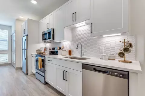 17501 Dallas Pkwy, Dallas, TX 75287 photo 5