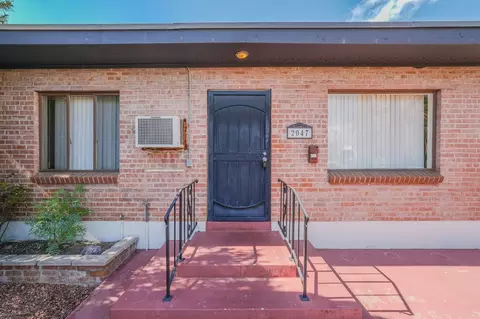 1075 N Olsen Ave 2047 E 1st St #1055-1075, Tucson, AZ 85719