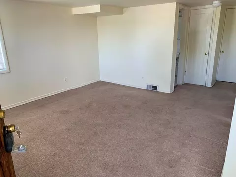411 411413 State Ave, Marysville, WA 98270