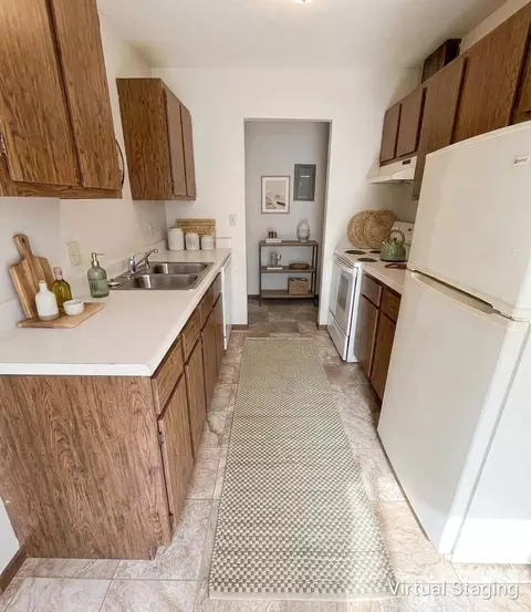 120 Slocum St, Holloway, MN 56249