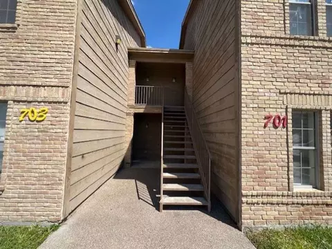 412 Shiloh Dr, Laredo, TX 78045