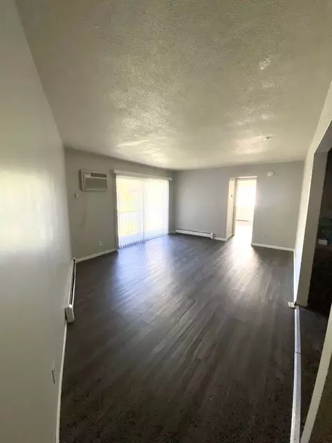 4601 Independence Ave N, New Hope, MN 55428