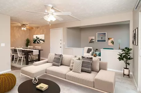 6917 Wright Plz, Omaha, NE 68106